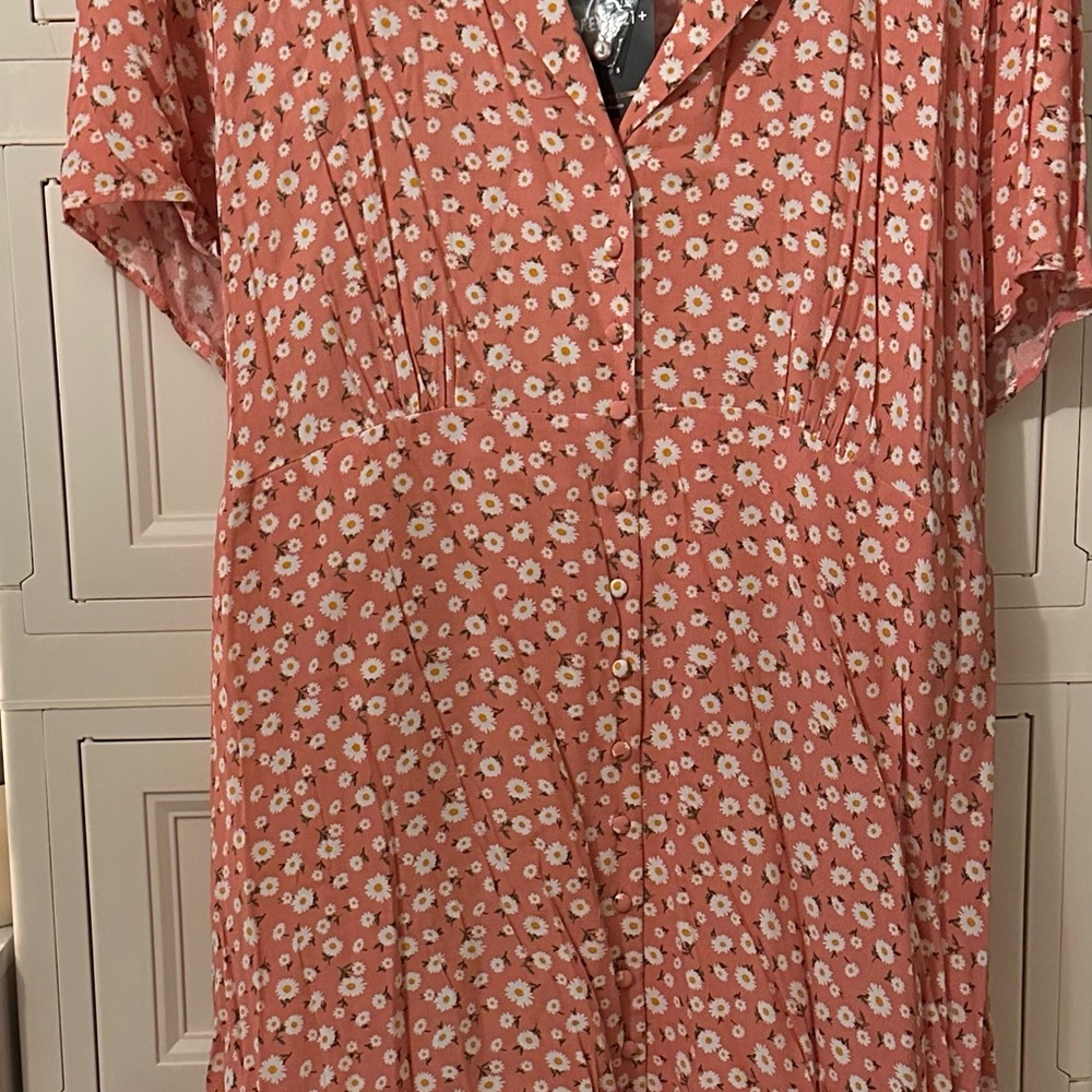 Forever 21 Peach Floral Collared Dress